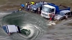 2.7M views · 16K reactions | Natural Disasters Caught On Camera Mother Nature Angry Caught On Camera | Natural disasters | Facebook