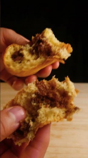 Bizcocho de chocolate Reyenito - ASMR #asmr #chocolate #mukbang #peru