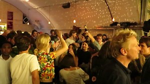 Big ups to everyone that made it down to Peckham Springs on Friday night. Here's a throwback to Antepop at the controls of the Master Sounds "Radius 4". Review, photos and Soundcloud stream to follow... *Music: Low Jack - Slow Dance EP [Get The Curse] | Inverted Audio