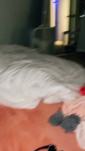 Aniela (@aniela.official)’s videos with original sound - DK22