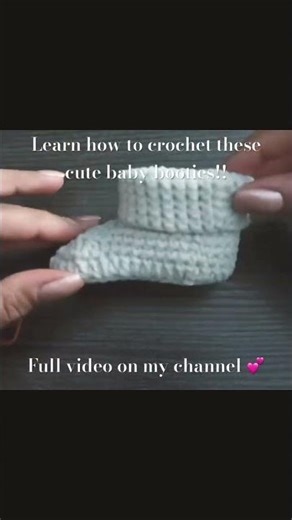 Learn how to crochet these cute baby booties in less than 20minutes #crochet #easycrochet #subscribe