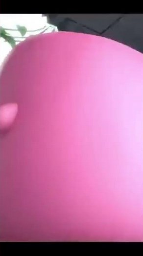 Kirby eats a car and explodes