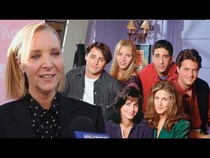 Lisa Kudrow on FINALLY Watching ‘Friends' & Texting with Matt LeBlanc (Exclusive)
