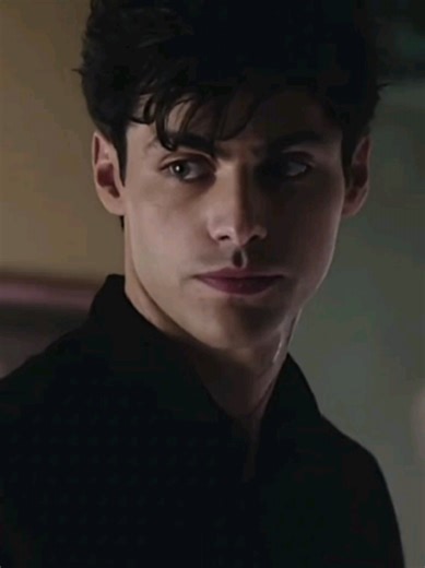 Alec Lightwood’s Struggles in Shadowhunters