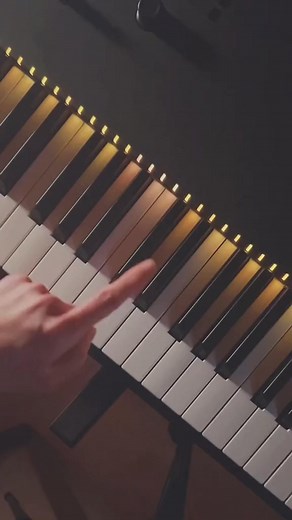 Interstellar easy piano tutorial #fyps, #sheetmusic #piano, #foryou, #keys #interstellarpiano #pianoplayer #pianomusic #music, #hanszimmer #learnpiano #pianocover #pianotutorial #piano #fyp, #viral, #foryoupage, #trends, #musical, #interstellar | Girolamo parisi