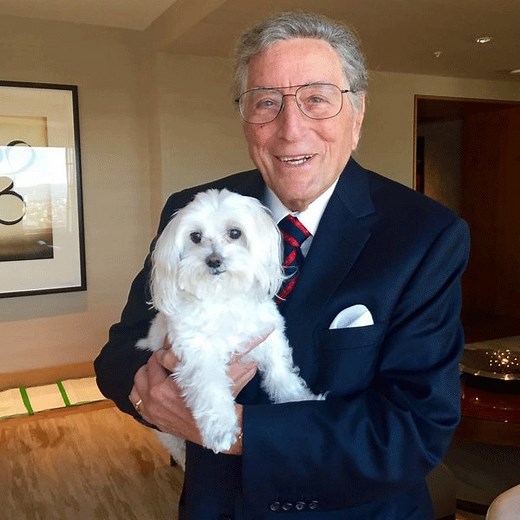 Tony Bennett Reveals He's Battling Alzheimer's Disease
