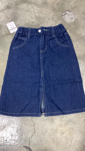 New kids skirt with slit in front # 25470 Checkout na