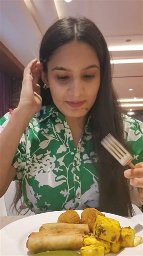 Food reveiw in office Training