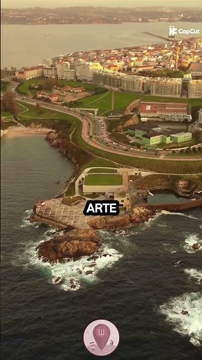 LA CORUÑA - The city between the port and the ocean