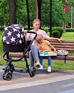 62K views · 924 reactions | Une expérience de caméra cachée révèle la gentillesse des gens envers les enfants. | Fabiosa France | Facebook