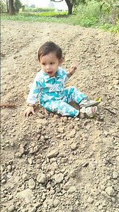 Gargi Khet Ki Mitti Me Kya Kar Rahi Hai? 😍🌾 | Go Down Deh Beat Baby Gargi Cute Moments