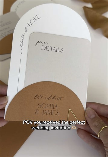 The layered shapes is just 😙🤌🏼 #weddinginvitation #weddinstationery #perthwedding #custominvitations