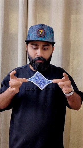 Card stretch magic tutorial #magic #tricks