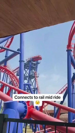 This rollercoaster is not for the weak stomach 😯 #themepark #rollercoaster #stomachdrop (cumakaplan.video/IG)