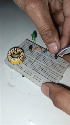Run 3V LED from 1.5V Cell Using Joule Thief Circuit