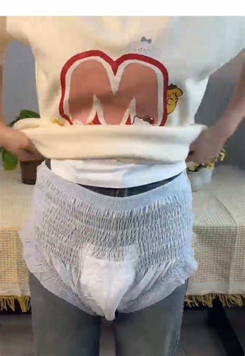 Reliable Protection, Dry Comfort. #Zephyrease #OvernightProtection #FastAbsorption #AdultDiapers #Caregiving