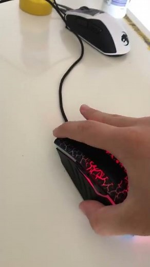 Drag clicking 100 CPS on BLOODY A70