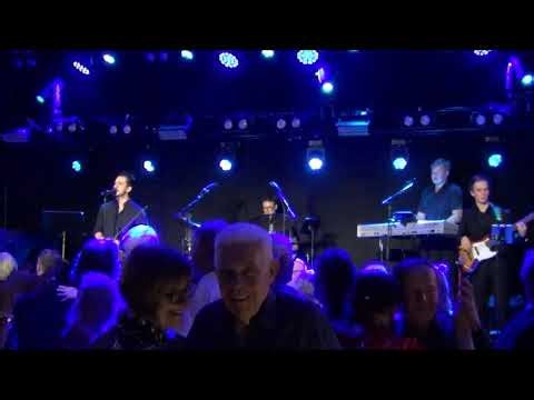 Kanava - Rakkaus on kummallinen drinkki