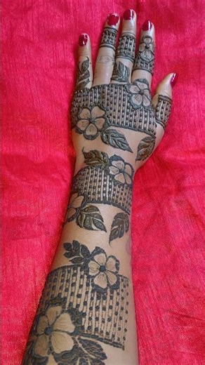 #ruchi_mehendiart #backhandmehendi #newmahendi #mehandi ❤❤