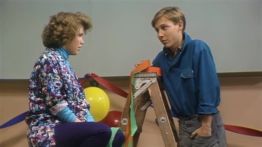 Growing Pains S01:E16 - The Seavers vs. the Cleavers