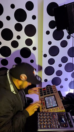 149 reactions · 11 shares | Soul Protector ⚜️ (Grimey) . . . . #madkid #beats #beatmaking #boombap #rap #beatsforsale #samples #digging #pads #Sp404 #goldenerarapmusic #beatmaking #grimey #samplingbeats2019 | M-sBeatz | Facebook