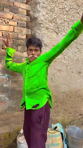 Gutka cha and ka nuisance😂#trendingshorts #viralshort #youtubeshorts #comedyshorts #funny #short