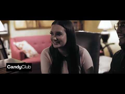 Gia Paige - Sacerdote espeluznante