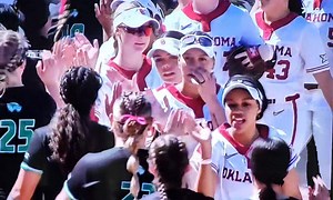 First game of the season goes to OUr Sooners!! 13 -0 against Utah Valley. Winning streak now at 54!! | Oklahoma Sooner Softball Fanpage