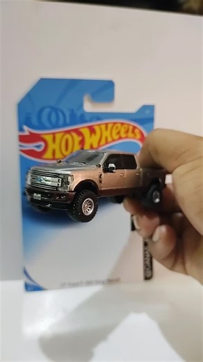 Pablito Pérez. on Instagram: "Ford F-350 King Ranch de @canas_fxi 🔥🔥🔥🔥🔥🔥🔥🔥🔥🔥🔥 #kingranch #custom #customhotwheels #fordf350superduty #ford"