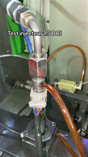 Test injecteur 1.5 DCi #bosh #mercedes #rangerovervelar #peugeot #injction #dci #renault #volkswagen #TDi