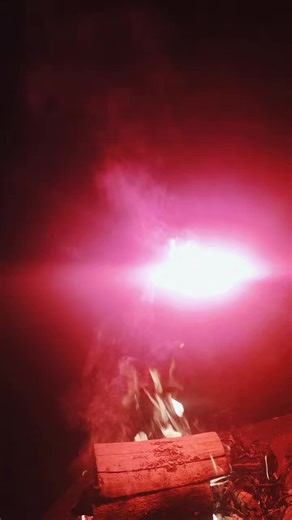 Captivating Nighttime Bonfire with Bright Flames