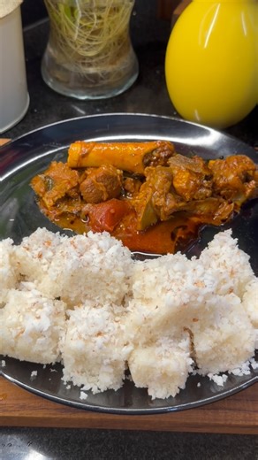 Salu Kitchen on Instagram: "Soft & Sweet Paal Puttu Perfect for breakfast,evening tea, when you’re craving something nostalgic Ingredients: Puttupodi - 1 cup Sugar - 1 teaspoon Salt - 1 tsp Greater coconut 1 cup Milk - 1 cup Milk powder -1tbsp Ghee- 1 teaspoon Pala puttu recipe, Kerala Puttu, sweet Puttu,Malabar breakfast,traditional Kerala food ,easy Puttu recipe #paalputtu #putturecipe #keralafood #malabarcusinie #sweetputtu Traditionalrecipes Homemade food"
