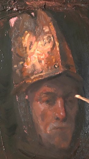 9 Tips for painting Gold: Full demo available now on YouTube. 1. Premix your colors - having solid mixtures separated on your palette will help to ensure you maintain contrast. 2. High contrast - many of the reflections and highlights are extremely high contrast. Trust your marks and leave them in place. It will likely feel unsettling to put the high contrast values so close to each other but it’s necessary to create the metallic effect! 3. Paint directly - pick up paint from the palette with yo