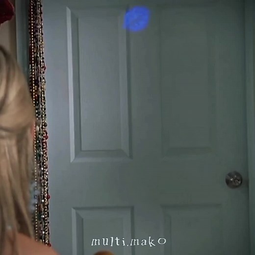 this episode was so chaotic I loved it 😭 #h2o #multimako #mermaid #h2ojustaddwater #dangerouswaters #s1ep9 #2000s #h2ojustaddwateredit