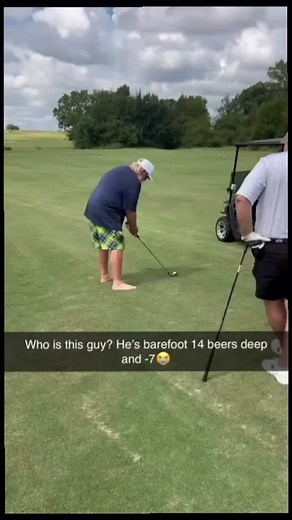 He kinda looks like Santa Claus #golf | Gordon Gatrell
