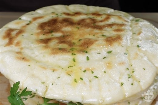 Batbout, il pane veloce che arriva dal Marocco