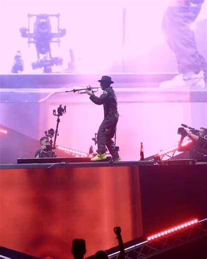 What do you think of Timmy Trumpet's hardstyle rendition of 'Time To Say Goodbye'? 🎺 | We Rave You