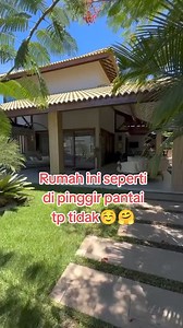 1.6M views · 25K reactions | Rumah ini sprtinya kecil nuansa pinggir pantai tp rumah ini luas dan 2 lantai ya gaes.. yuk simak. semoga bermanfaat #rumahidamankeluarga #rumah #rumahmewah #khufigallery #rumahimpian #rumahindah #rumahminimalis #rumahimpian | Desain Rumah Modern Minimalis | Facebook