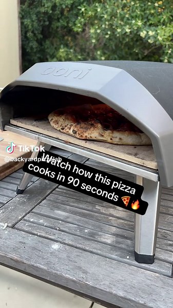 Ooni Pizza Oven: 90 Seconds to Perfect Pizza