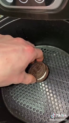 Air Fried Oreo Recipe | Delicious Air Fryer Dessert