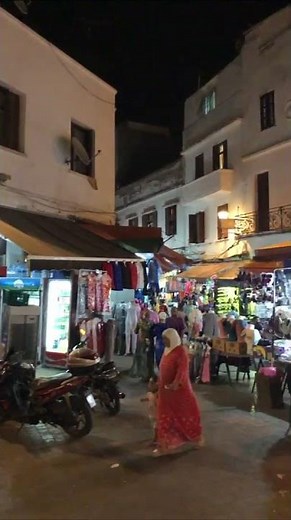 Experiencing the Buzz, Casablanca, Morocco from Nikolas A. 🇲🇦