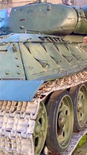 🇷🇺 Russian Beast: The T-34 That Dominated WWII #tanks #wwii #sovietunion