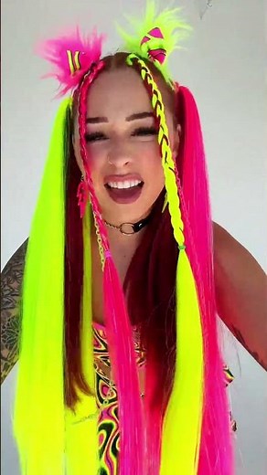 Neon Rave Outfit ✨ From Daylight to Glow in the Dark