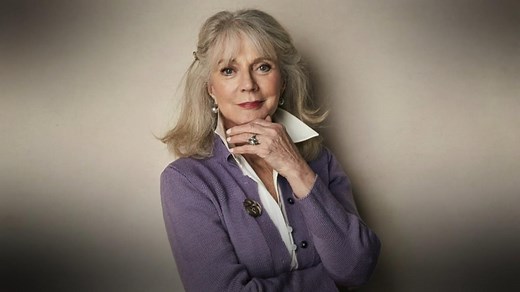 Blythe Danner reveals secret cancer battle