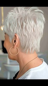 Who said short hair can’t be powerful? 💇‍♀️ This super short crop pixie proves that style has no age limit — only confidence. If you’re an elegant woman looking to refresh your look with something modern, effortless, and easy to maintain, this pixie cut is your ultimate match. It frames your face beautifully, adds instant lift, and makes your everyday styling a breeze. ✨ Pro Tip: Ask your stylist for a soft layered texture to create natural volume — perfect for fine or silver hair. Because at a