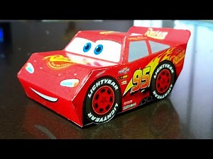 Relâmpago McQueen feito de papel do jogo Roblox filme Carros 3 (Papercraft)