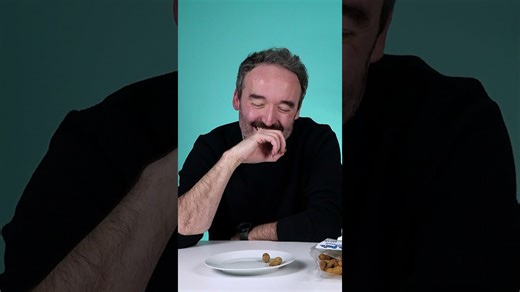 Can you eat peanuts still in the shell? #shorts #deepfried #peanuts