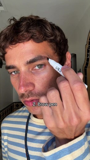 Quick Makeup Tips with Héctor