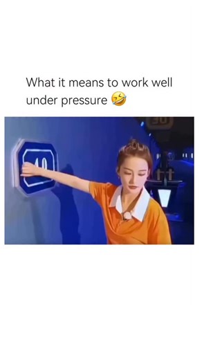 movie_vibes on Instagram: "🎬 Show: Keep Running (Season 11) ⭐ Genre: Reality / Variety / Comedy ⏳ Runtime: ~90–120 minutes per episode 🌟 Rating: 8.5/10 (highly popular variety show) ☀️ Cast: Li Chen, Zheng Kai, Sha Yi, Bai Lu, Song Yuqi, Zhou Shen, and Fan Chengcheng 📖 Brief Overview Keep Running is a Chinese variety show where a permanent cast and celebrity guests complete missions at various landmarks to win a final prize. In this specific Season 11 clip, the cast engages in high-energy gam