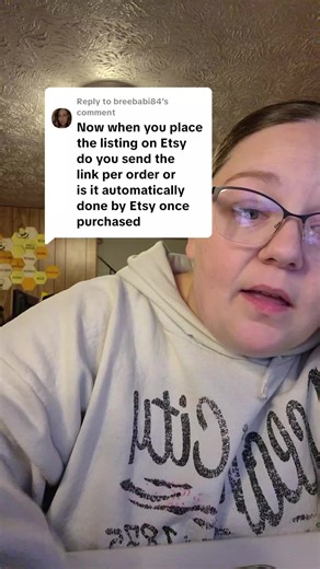 Replying to @breebabi84 Great question! Etsy has a spot in their listings to put the digital file you are selling that with automatically go to the customers! #etsyseller #etsysellertips #etsyshop #etsy #thismommeansbusiness